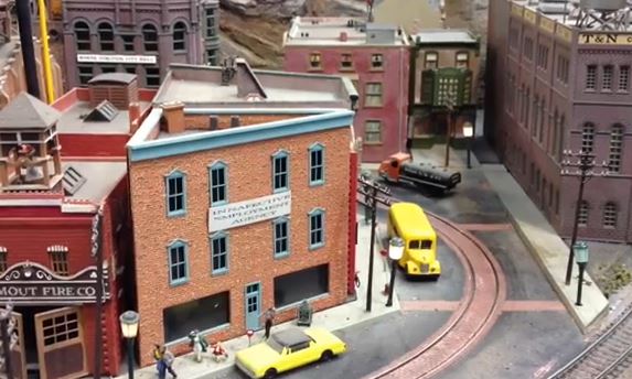 buildings for scale model trains